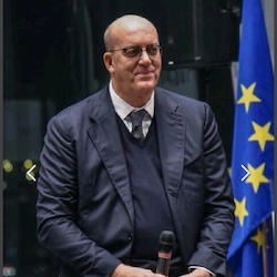 Di Vincenzo nuovo direttore de Il Mattino, Napoletano va al Messaggero