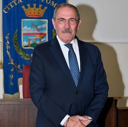 Morto improvvisamente il sindaco di Pompei, il ricordo del primo cittadino di Vico Equense