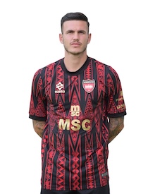 Sorrento. D’Ursi in corsa per la top ten dei calciatori di Serie C