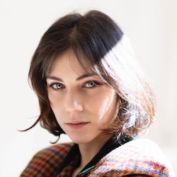 Arriva su Rai Uno la fiction “Roberta Valente-Notaio in Sorrento”