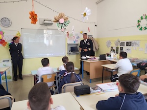 Doppio incontro degli studenti con la Capitaneria di porto stabiese