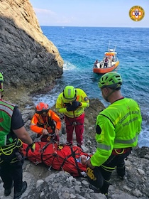Massa Lubrense. Escursionista ferito in grotta, soccorso con elicottero