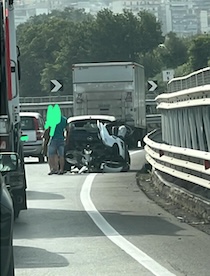 Incidente sul viadotto della Sorrentina, traffico rallentato