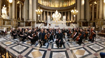 Sorrento. Al Teatro Tasso il concerto dei 36 musicisti Austa