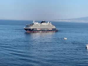 Sorrento nel tour di Explora I Msc, visita delle autorità a bordo