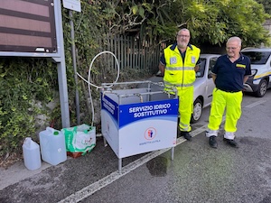 Sorrento. Condotta idrica saltata: Attive le fontanine, si attende l’autobotte Gori. Il sindaco chiude il liceo Salvemini